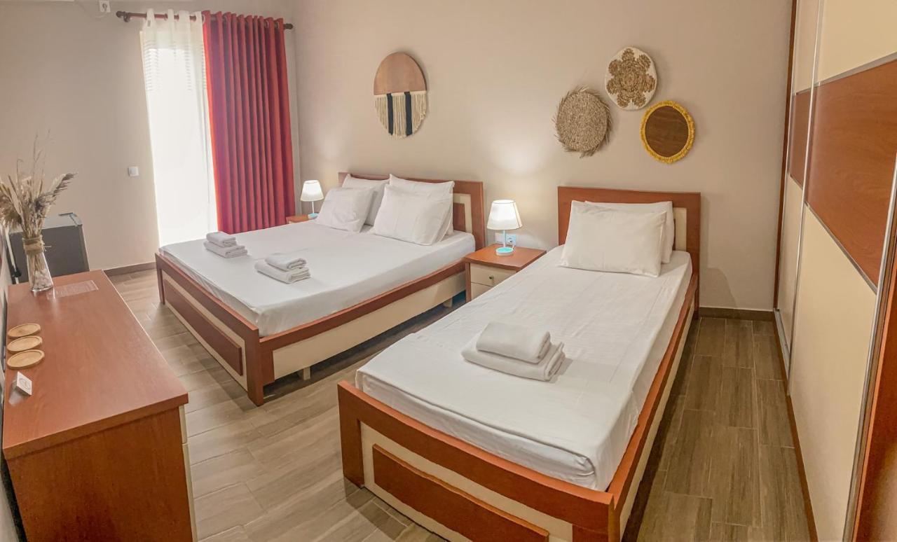 Aljur Hotel Himarë Exterior foto